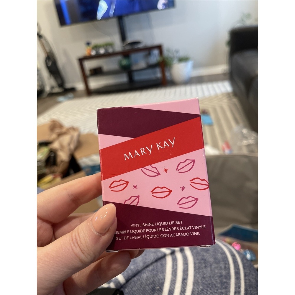 MARY KAY VINYL SHINE LIQUID‎ LIP SET~Luminous Red ~Vivid Berry. New In Box